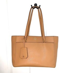 Tory Burch Robinson Tote in Cardamom